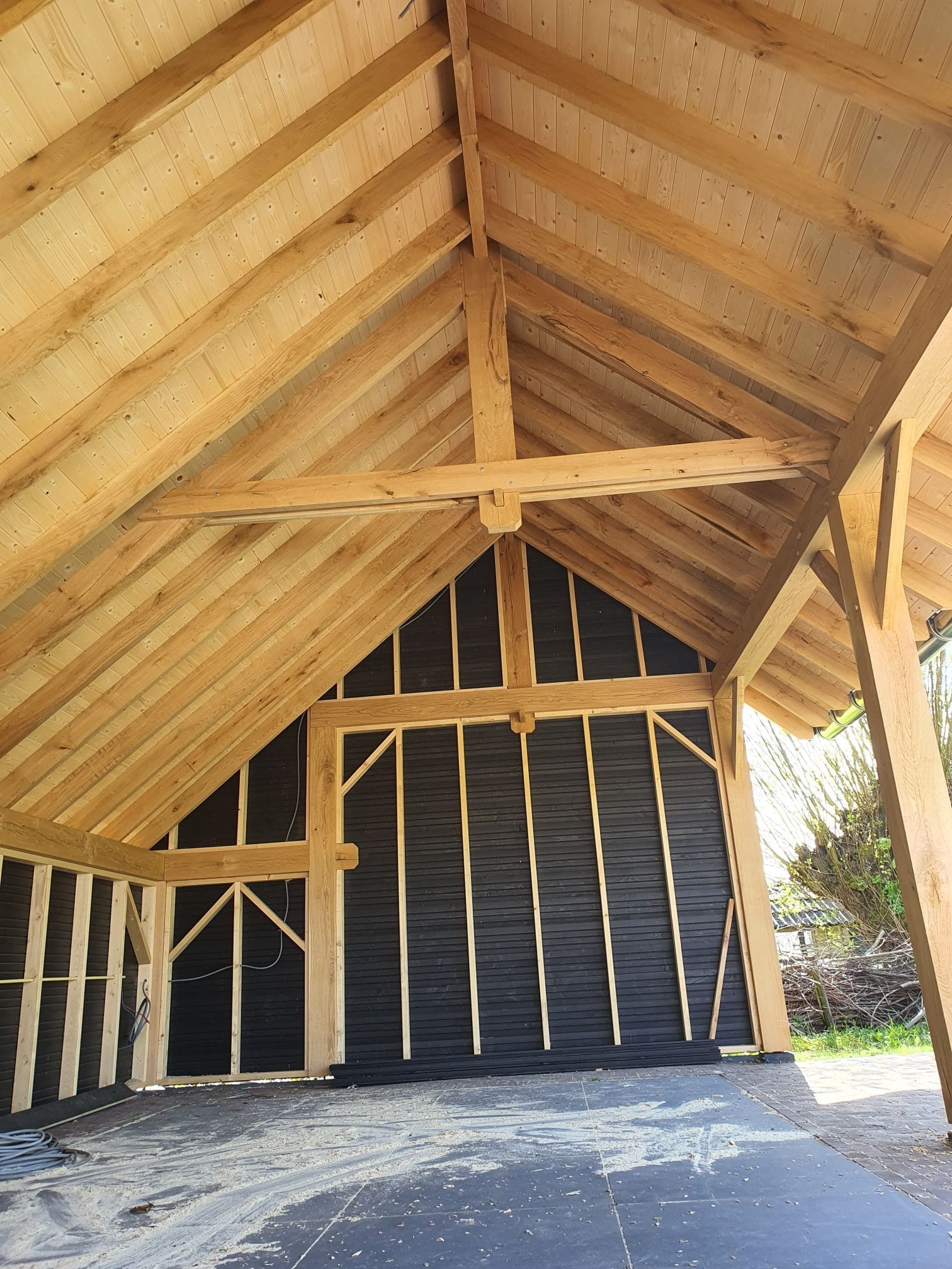 hout huis Houten overkapping met schuur